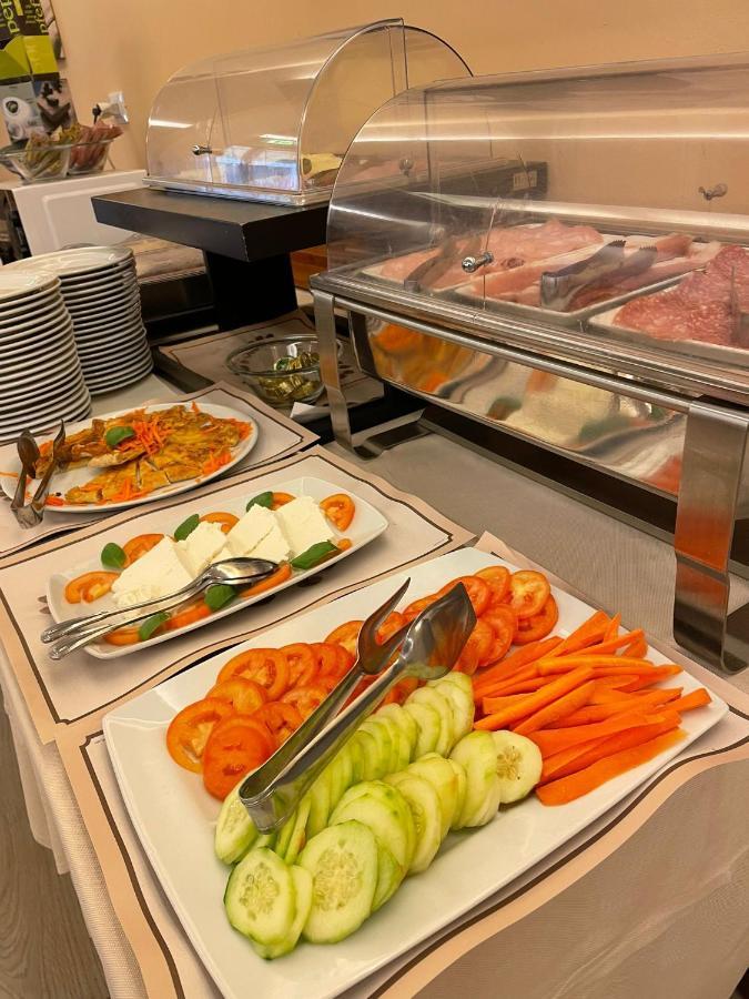 Hotel Alessi** רימיני מראה חיצוני תמונה