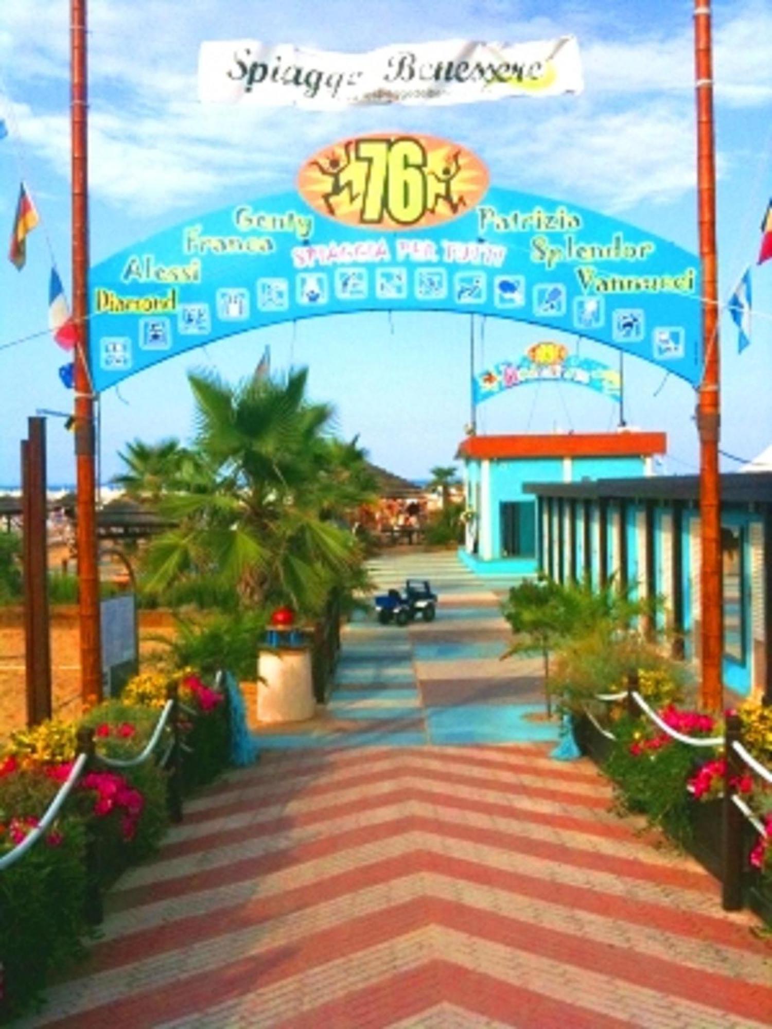 Hotel Alessi** רימיני מראה חיצוני תמונה