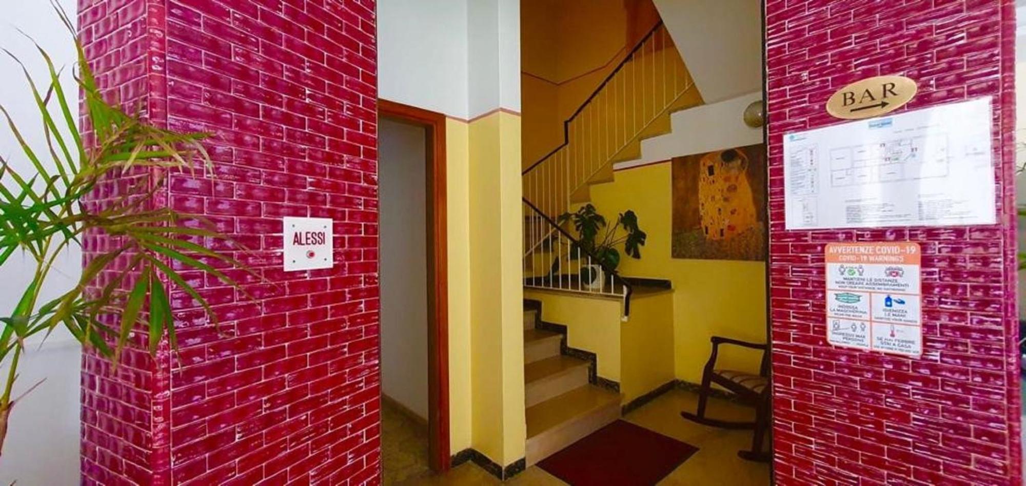 Hotel Alessi** רימיני מראה חיצוני תמונה